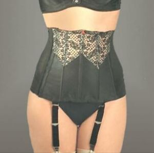 Vintage  LADY MARLENE Waist Cincher BLACK with 6 Garter Straps NWT Size 32